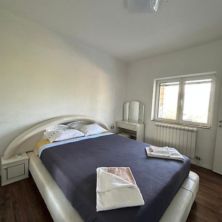 Vila Jovanka Тиват Экстерьер фото
